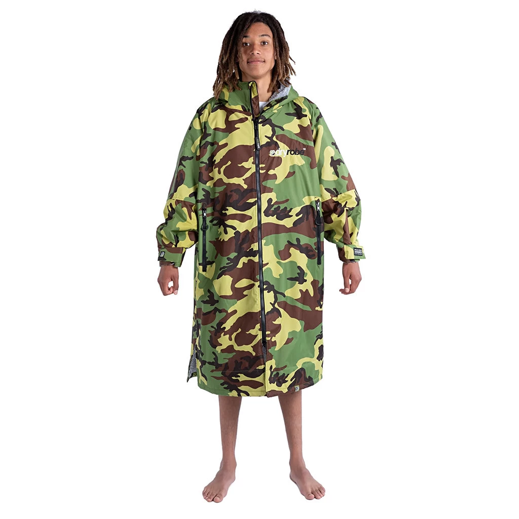 Dryrobe® Advanced Long Sleeve Changing Robe - Camouflage/Grey 7 Dryrobe® Advanced Long Sleeve Changing Robe - Camouflage/Grey - Image 5