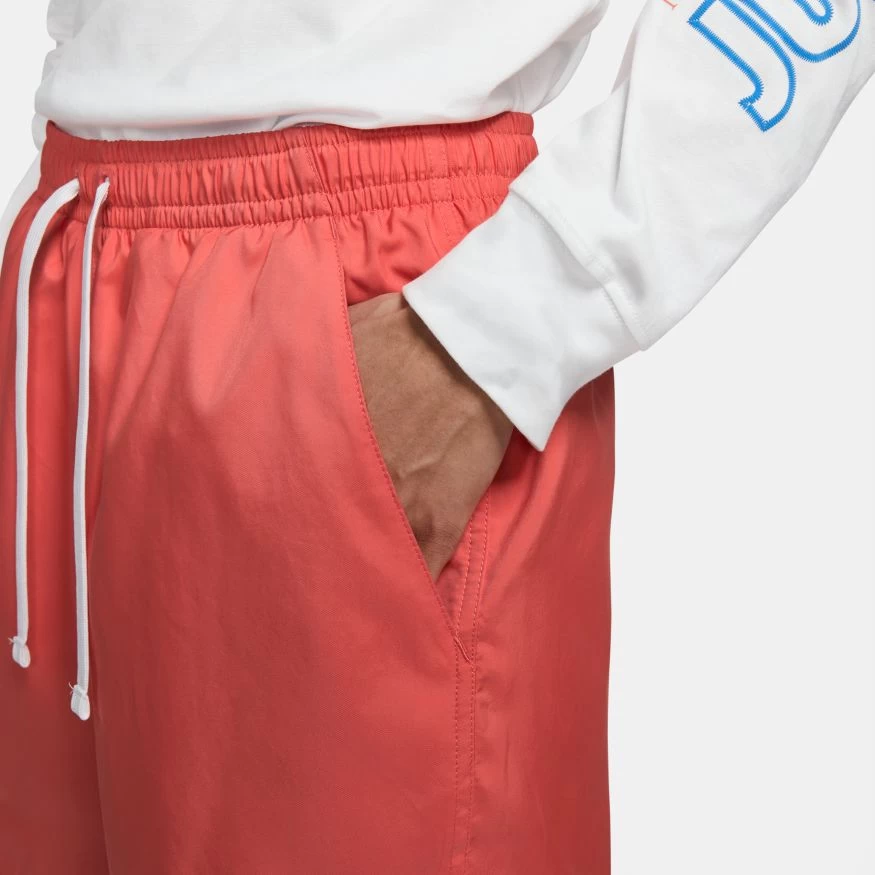 Nike Sportswear Men's Woven Shorts 5 Nike Sportswear Men's Woven Shorts - Image 3