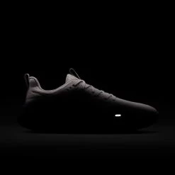 Nike Legend React 2 -Passion Sports Store AT1368 007 PHSLH200