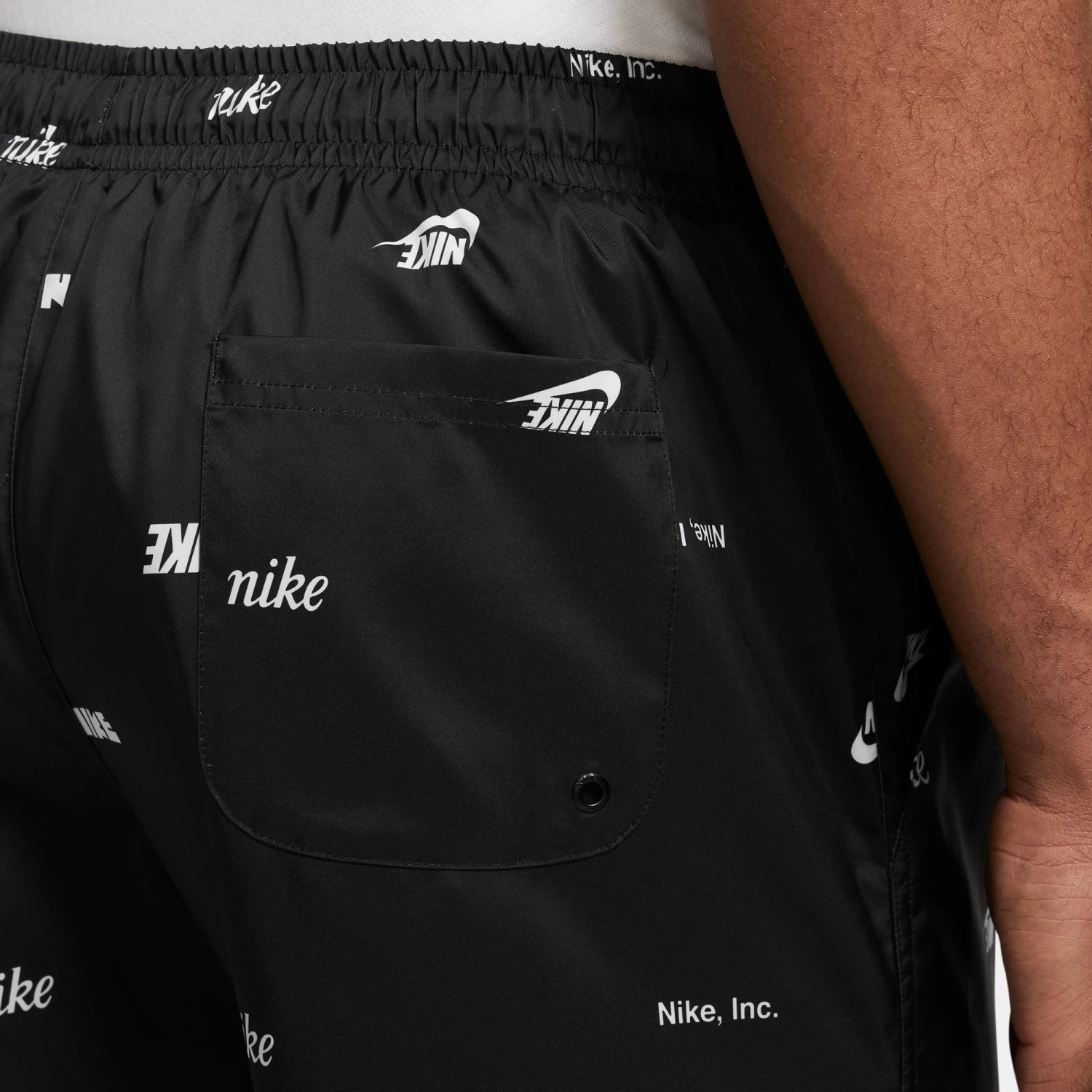 Nike Club Men's Woven Allover Print Flow Shorts 4 Nike Club Men's Woven Allover Print Flow Shorts - Image 2