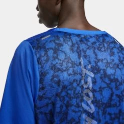 Nike Rise 365 Wild Run Men's Short-Sleeve Top 13 Nike Rise 365 Wild Run Men's Short-Sleeve Top -Passion Sports Store DA0193 480 PHSYM004 JPG HEI 875 WID 875