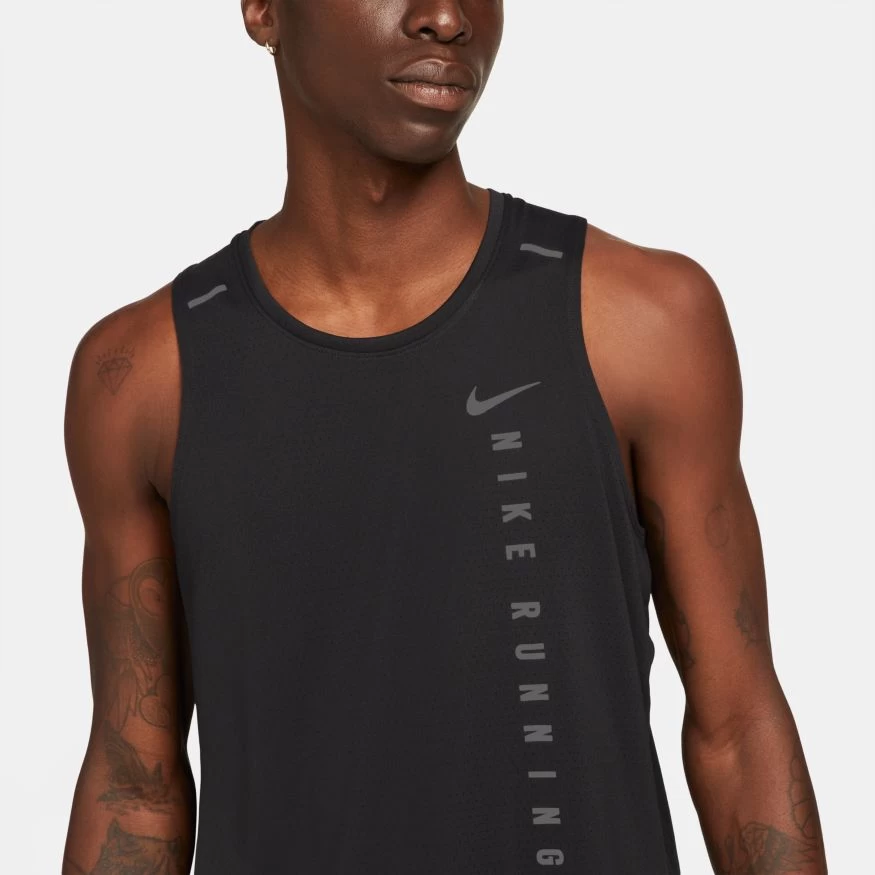 Nike Miler Run Division Men's Hybrid Running Tank 6 Nike Miler Run Division Men's Hybrid Running Tank - Image 4