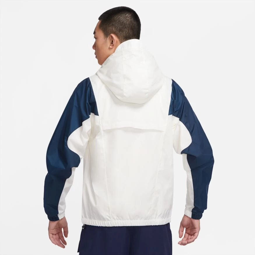 Nike Jordan Essentials Men's Woven Jacket 5 Nike Jordan Essentials Men's Woven Jacket - Image 3