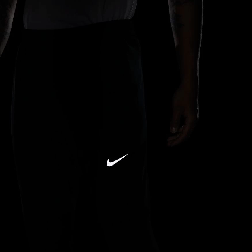 Nike Dri-Fit UV Challenger Men's Woven Hybrid Running Pants 10 Nike Dri-Fit UV Challenger Men's Woven Hybrid Running Pants - Image 8