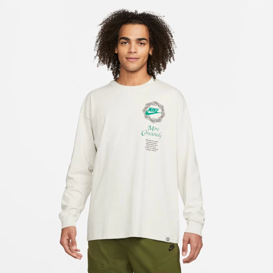 Nike Sportswear Men's Long-Sleeve T-Shirt 3 Nike Sportswear Men's Long-Sleeve T-Shirt